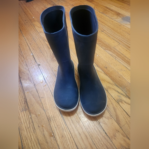 Blue Rubber Rain Boots - Picture 3 of 7